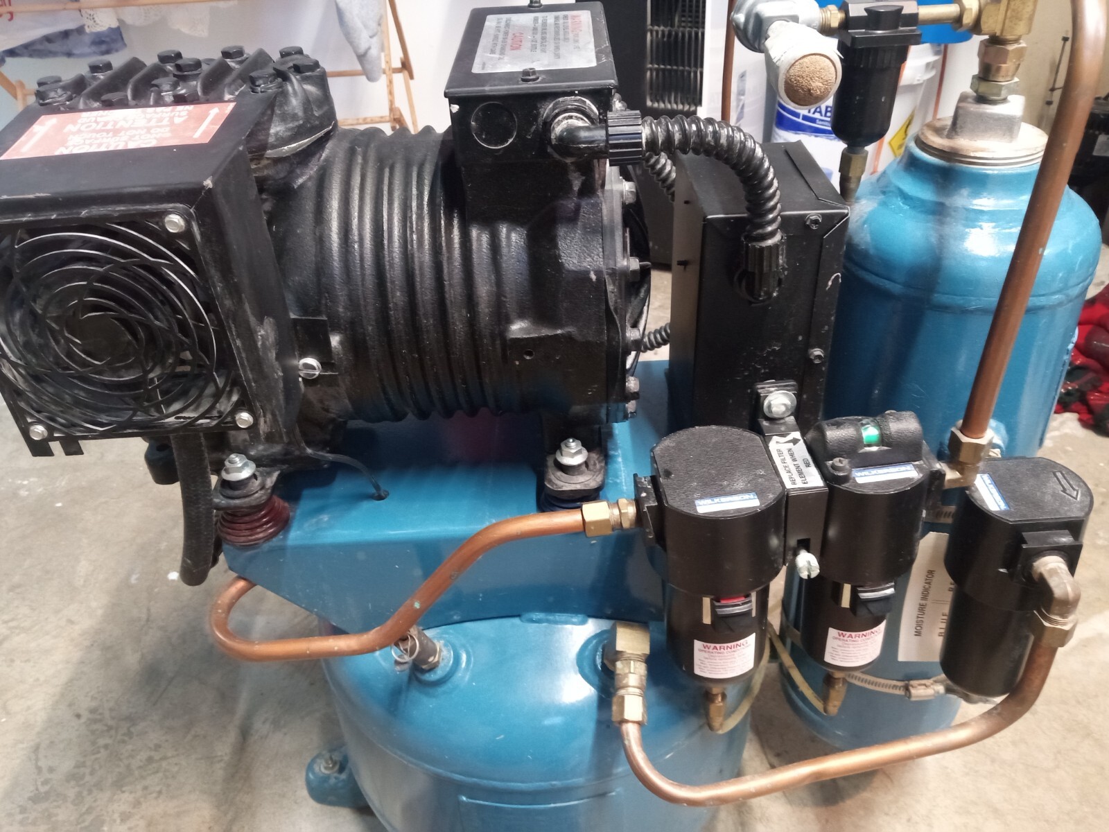 DENTAL AIR COMPRESSOR CA-651 DEN-TAL -USED