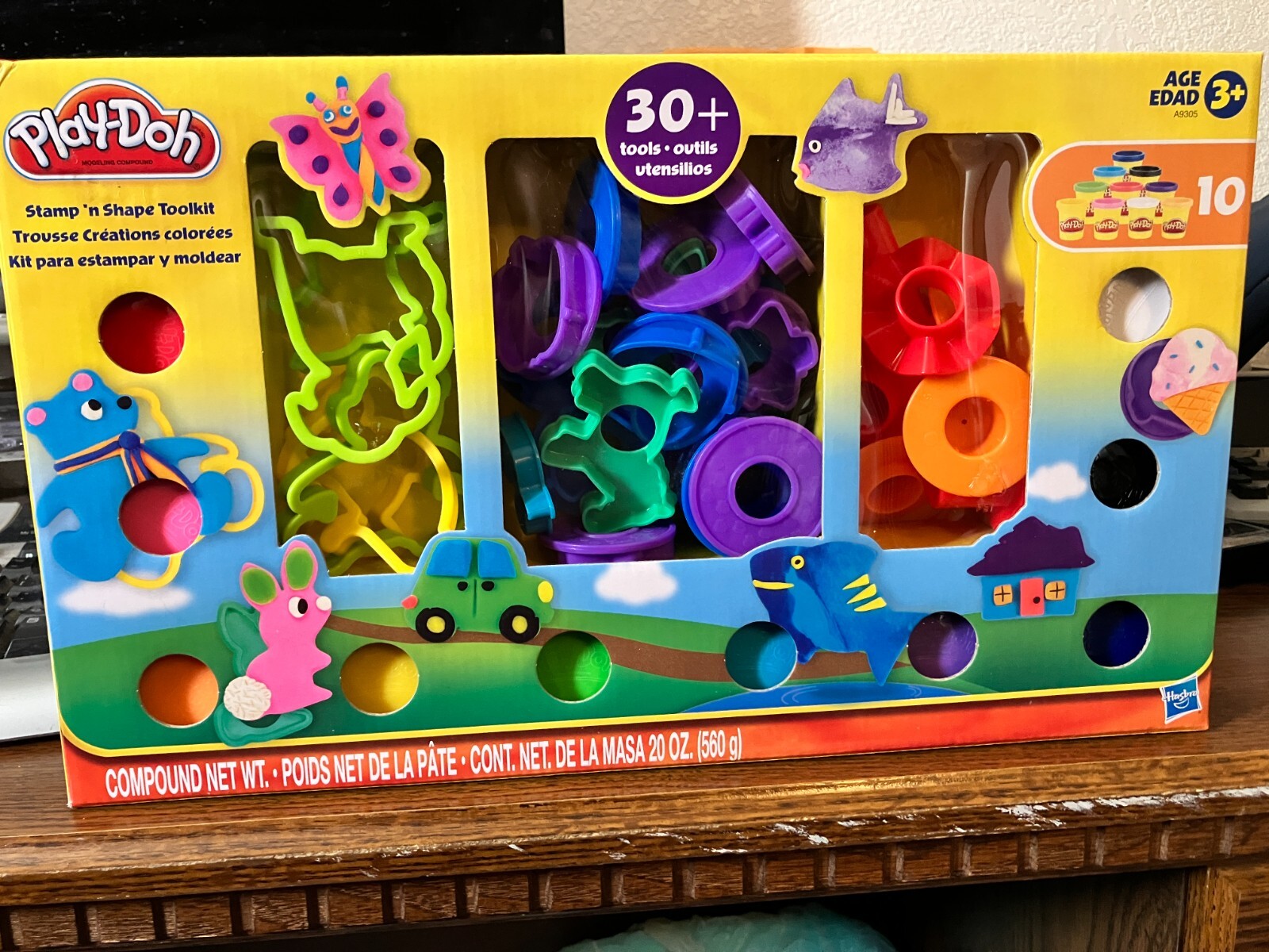 Play-Doh 2-Pk Stamp 'n Shape Toolkit: 21 Stamps, 5 Cookie Cutters & 10 Colors 🆕