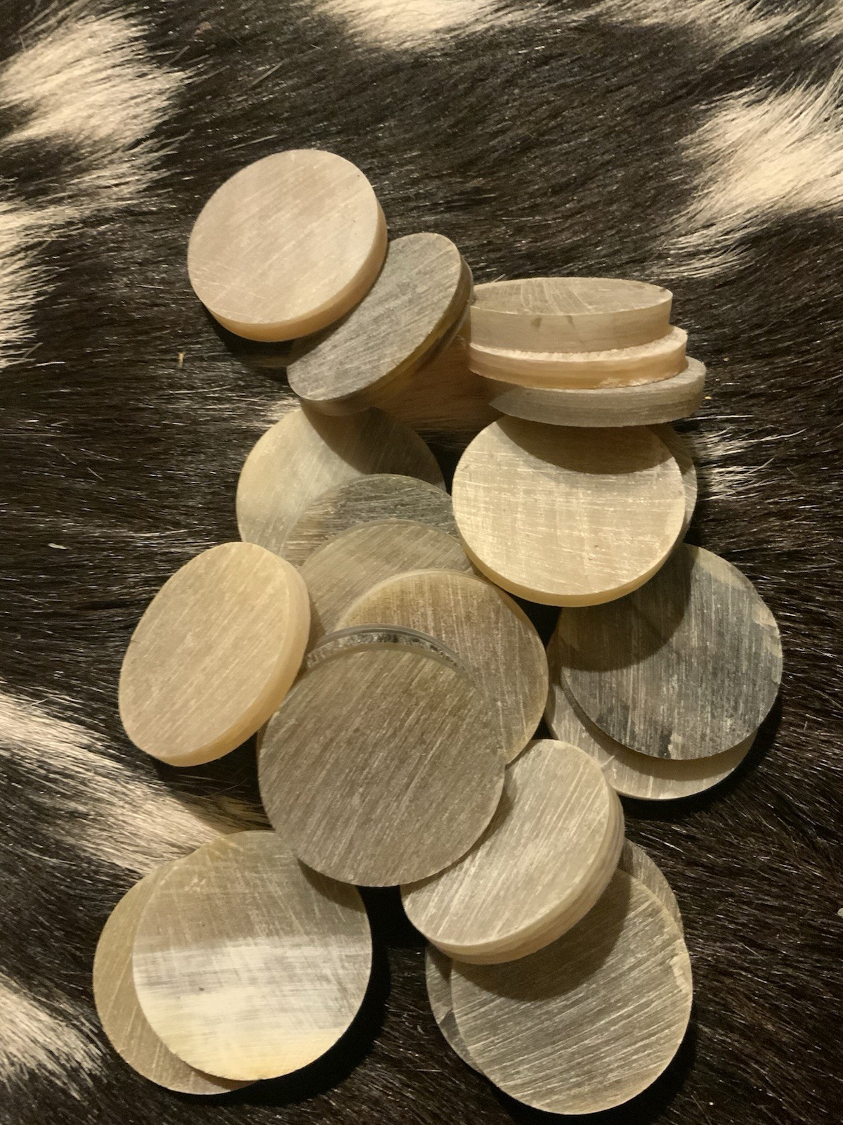 Oxen Horn Slices, Rounds, Spacers, Knife Handle, Buttons, 1.5”, Natural, 5/set