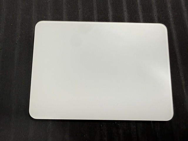 Apple Wireless Magic Trackpad 2 - Pink/White Lightning Rechargeable
