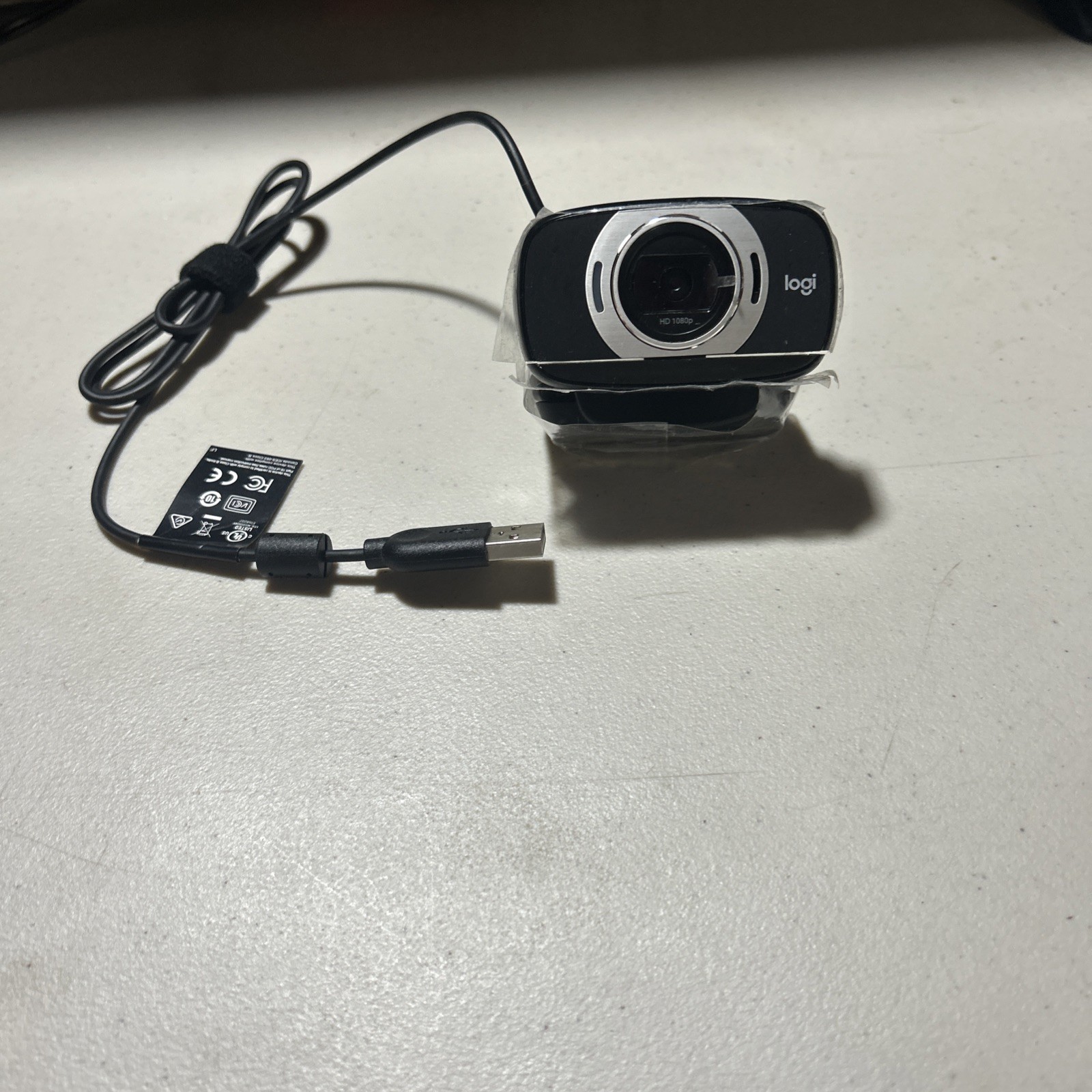 LOGITECH C615 1080p HD Laptop Webcam black autofocus w/ microphone (WORKS GREAT)