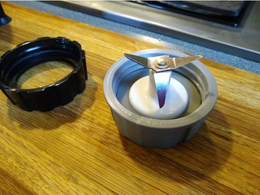 Improved Blender Base Replacement for Hamilton Beach Screw-On Bottom Blade Hold