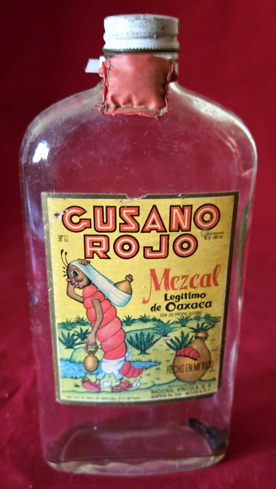 GUZANO ROJO MEZCAL  empty 8.5"  BOTTLE dead Worm inside Vintage