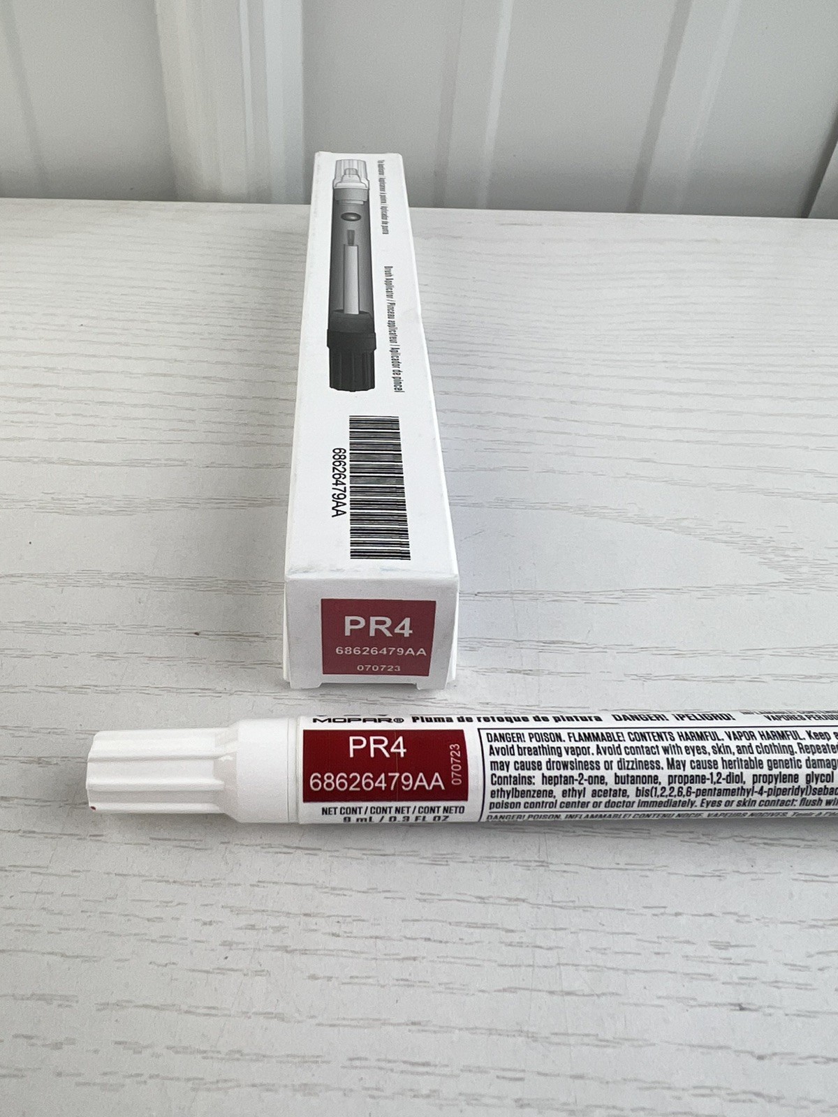 NEW Jeep Dodge Chrysler (PR4) FLAME RED TOUCH UP  PAINT 5-in-1 68626479AA
