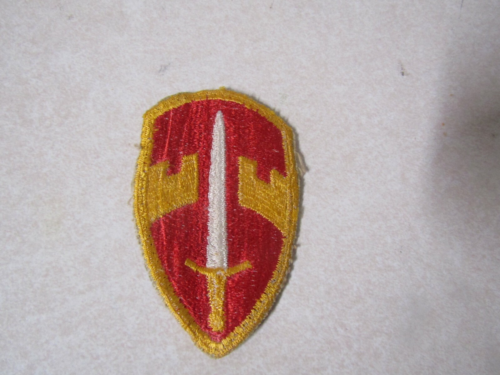 MILITARY PATCH US ARMY COLORED SEW ON MAC-V ASSISTANCE COMMAND VIETNAM COMBAT US
