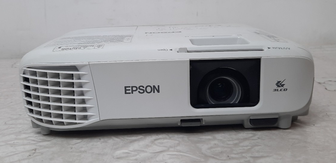 Epson Powerlite W39 Projector HDMI 16:10 WXGA 3500 Lumens 1287 Lamp Hours