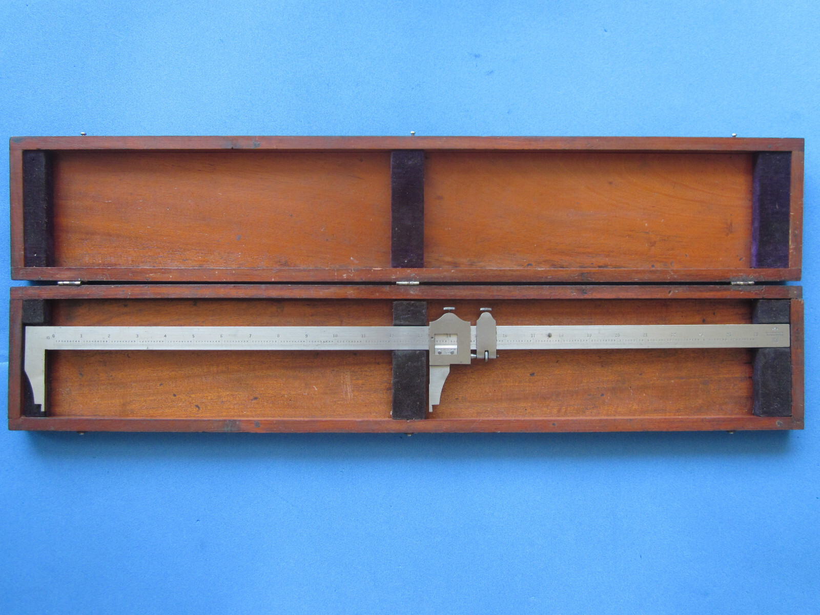 25” Brown & Sharpe Master Vernier Caliper With Storage Box