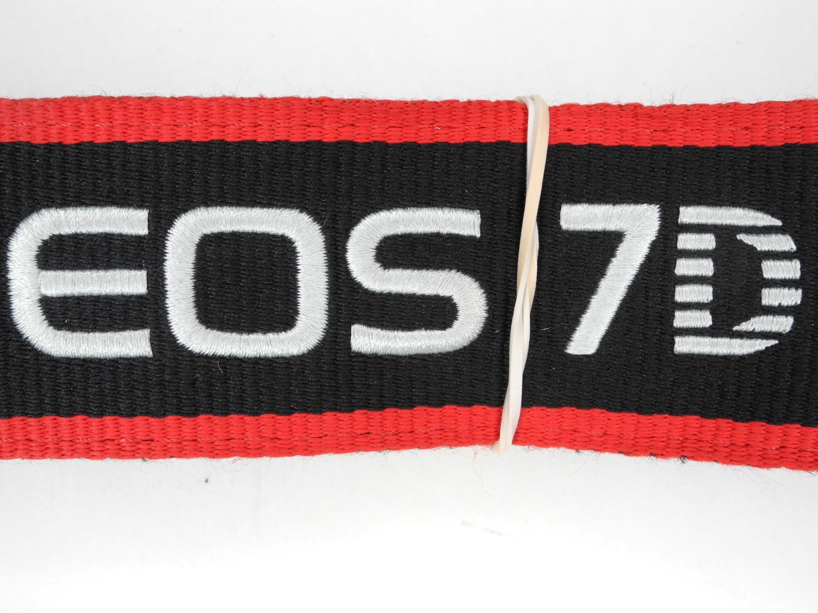 Canon EOS 7D Mark II Genuine Black / Red / White DSLR Camera Neck Strap