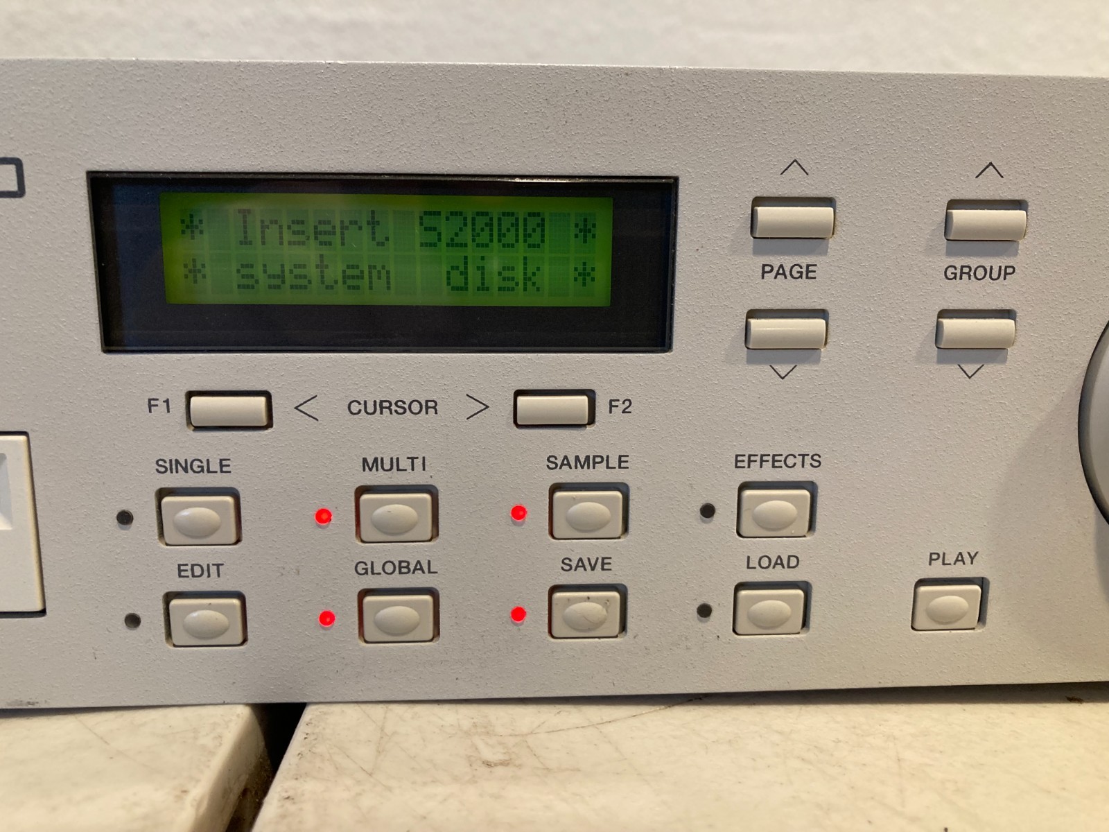 AKAI professional S2000 MIDI STEREO DIGITAL SAMPLER Musical Instruments Audio
