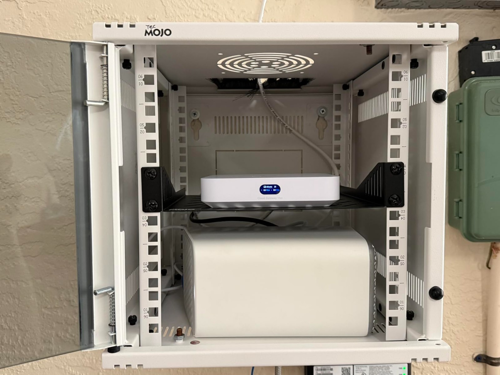 10" Wall Mount 6U Network Cabinet - 110Lbs Capacity, White Server Rack Set