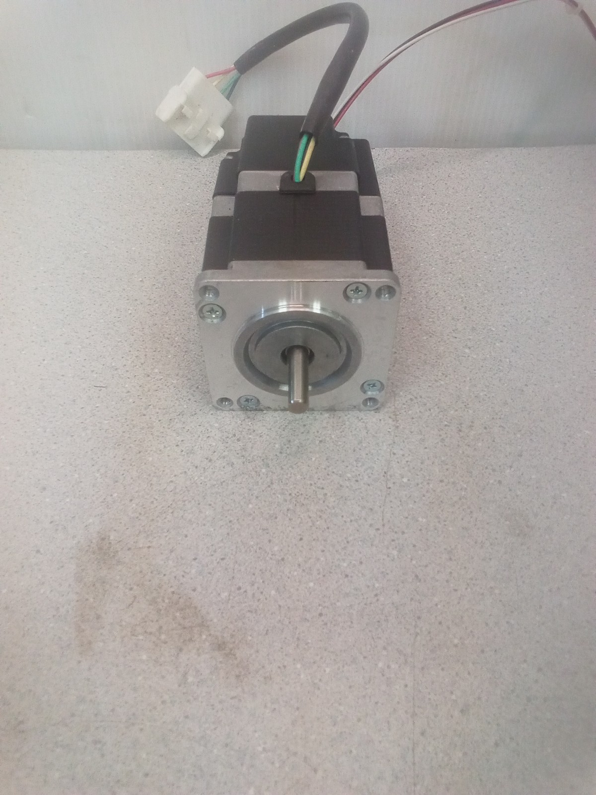 MINEBEA MOTOR/STEPPER MOTOR. 23KM-K043-04W