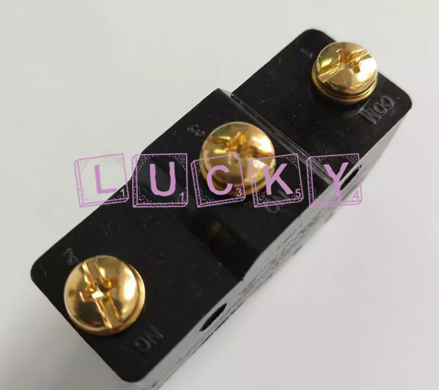 1PC New FOR Moujen MJ2-1318 15A/250V Micro Switch