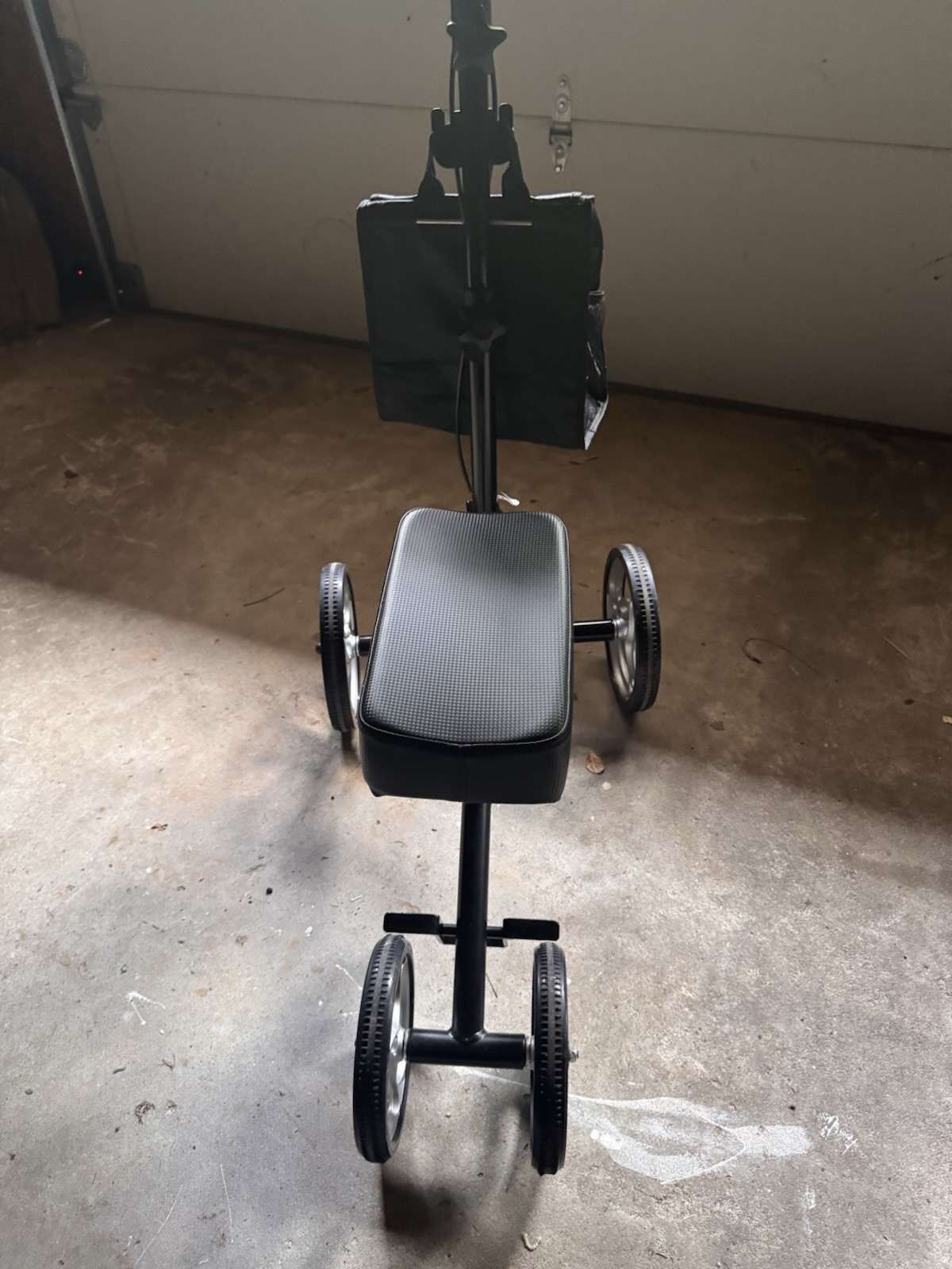 ELENKER Steerable Knee Walker 4-Wheel Scooter w/ Storage Compartment, Black