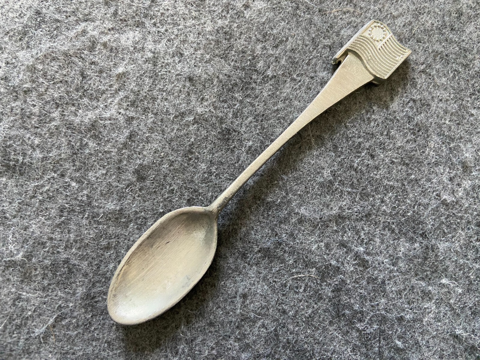 Early USA Flag Vintage Souvenir Spoon