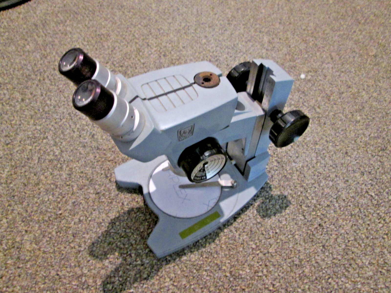 American Optical (AO) Spencer stereo transmitted microscope Cycloptic  10x Lense