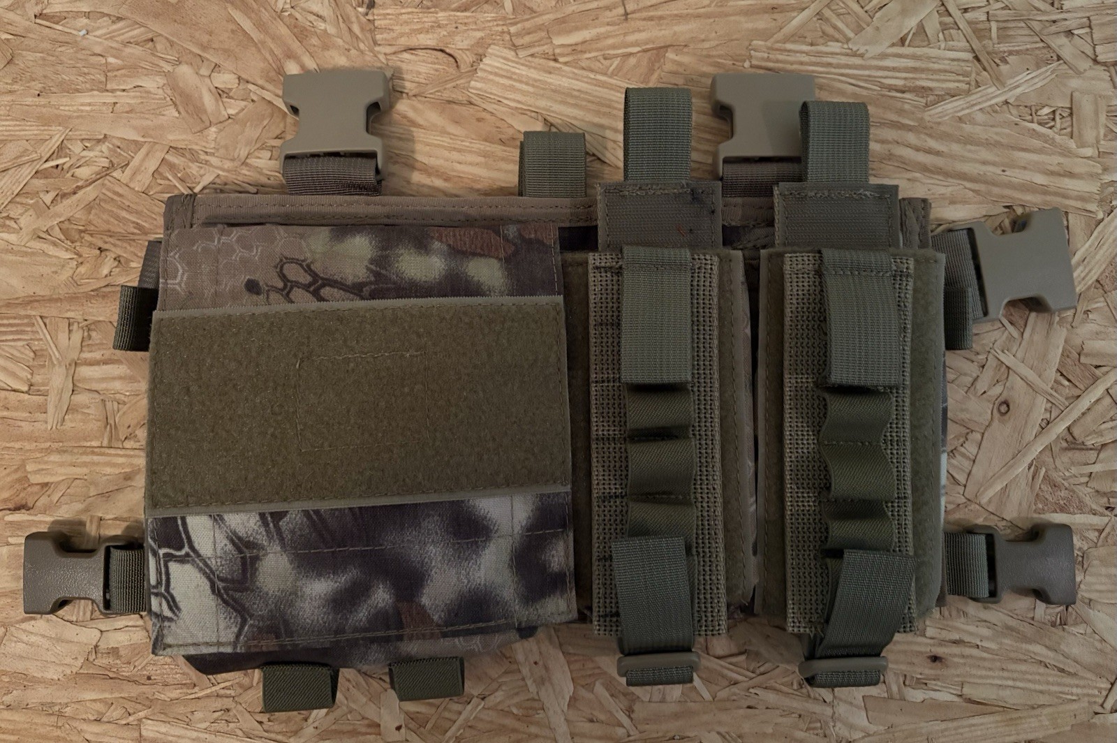 Special Operations Equipment 12 Gauge Micro Rig - Right Hand - Mandrake Camo