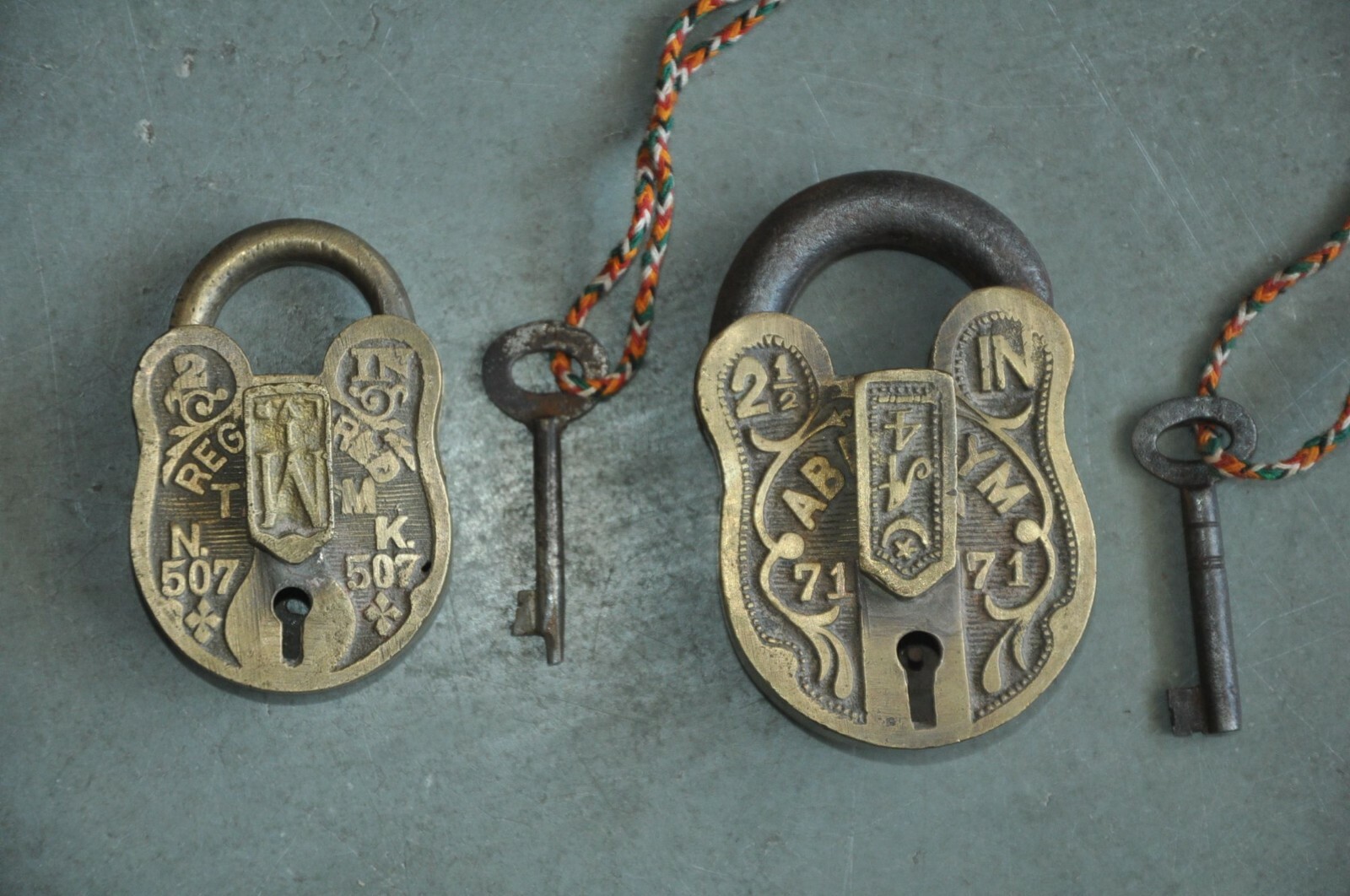 2 Pc Vintage Brass Bird & Lines Engraved Handcrafted Solid Padlocks