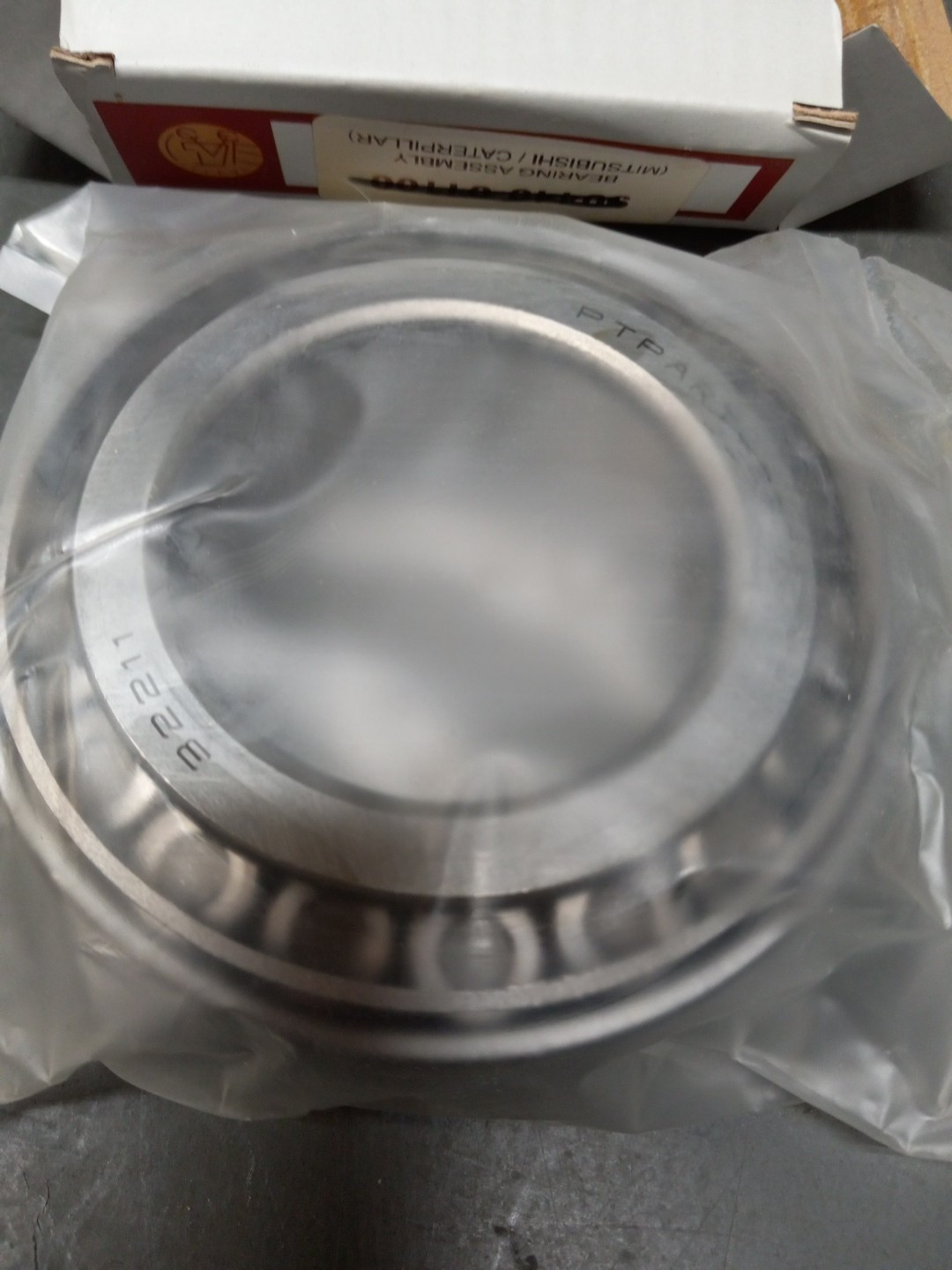 Mitsubishi Caterpillar  Forklift  F8143-32211 Bearing