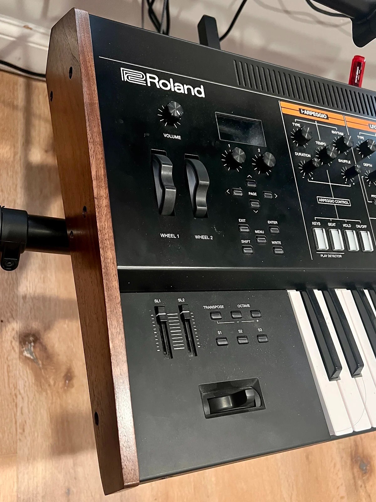 Roland Jupiter-X Jupiter X Replacement Solid Walnut Wood Sides