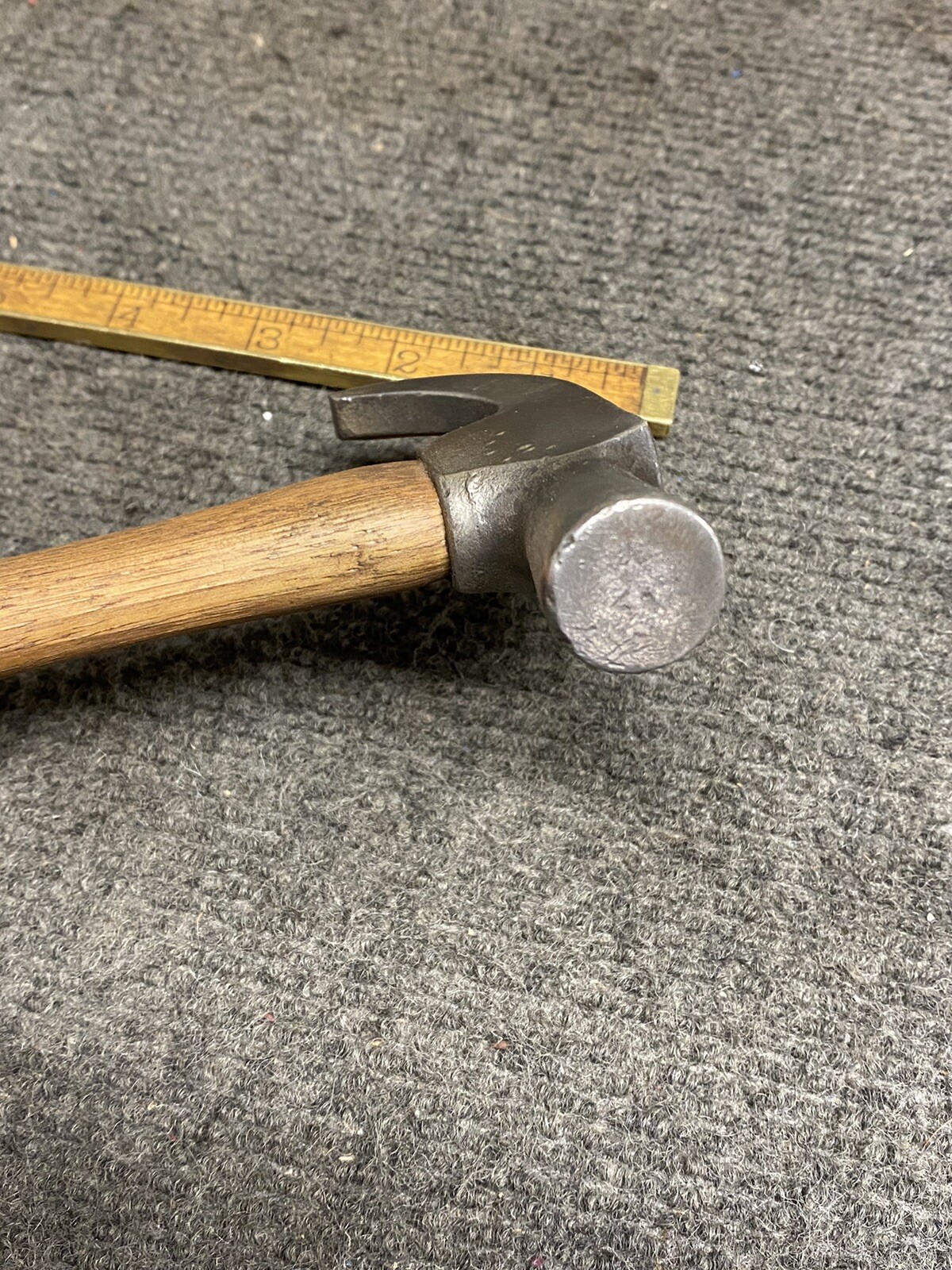 Vintage 7 Oz English Pattern Curved Claw Hammer Unbranded