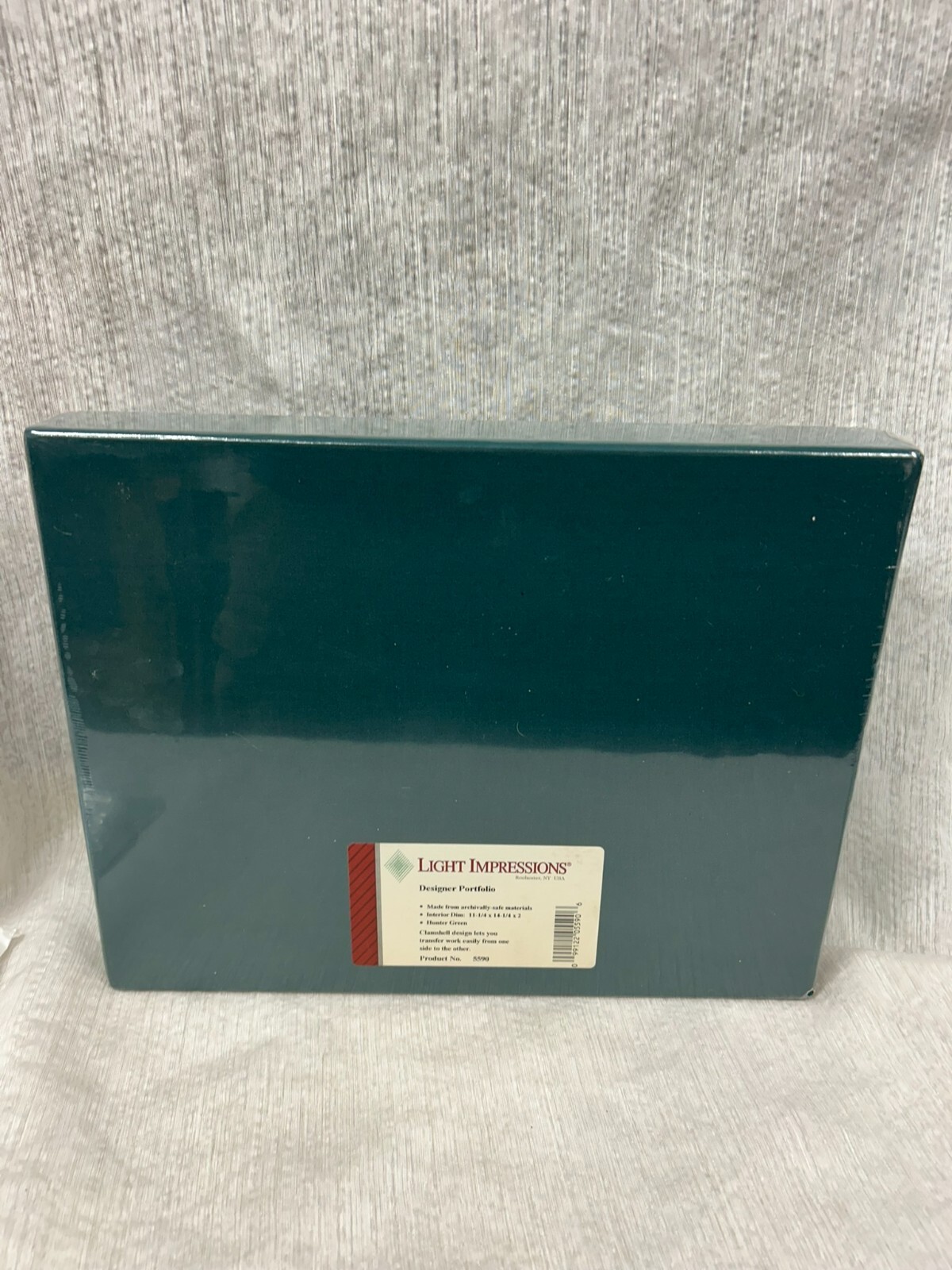 Light Impressions Hunter Green Archival Portfolio Box #5590 11 1/4 x 14 1/4 x2