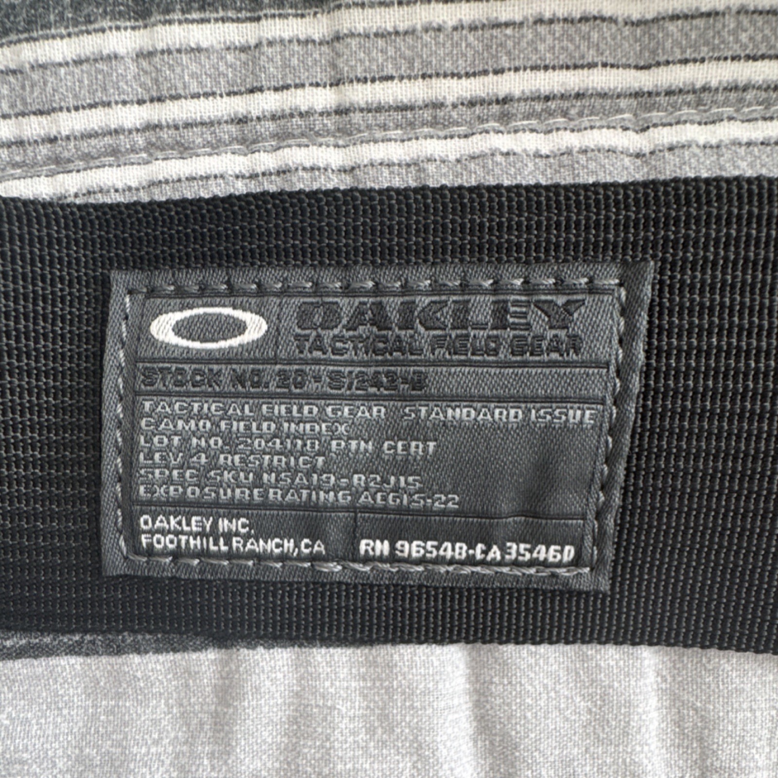 Oakley Tactical Field Gear Standard Issue (Red Code)
