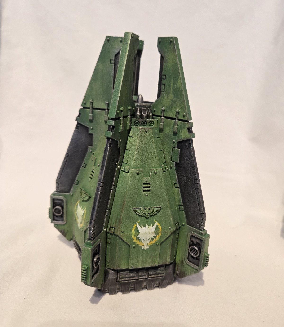 Games Workshop Warhammer 40K Space Marines Salamanders Drop Pod (Painted)