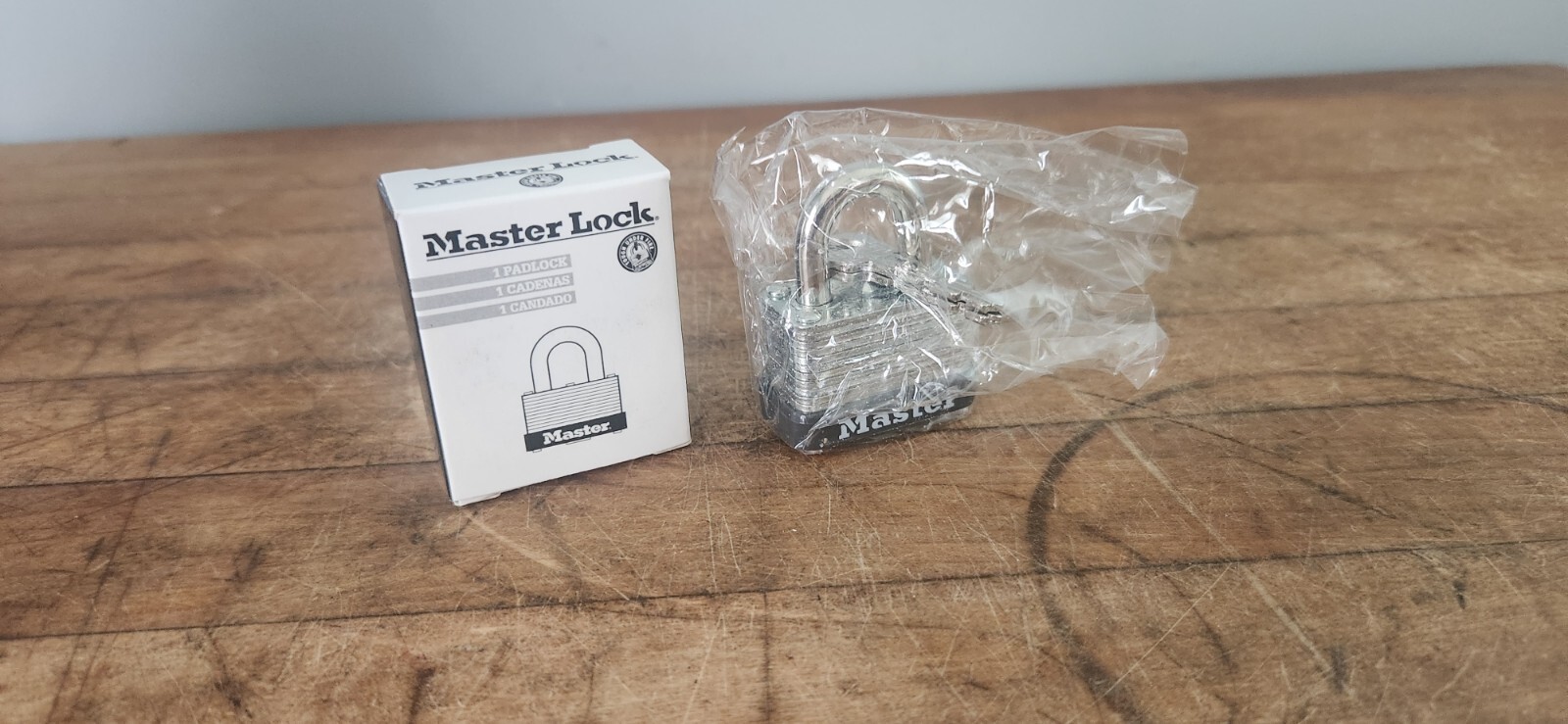 Master Lock Commercial Padlock Lot- Key: 338-  New