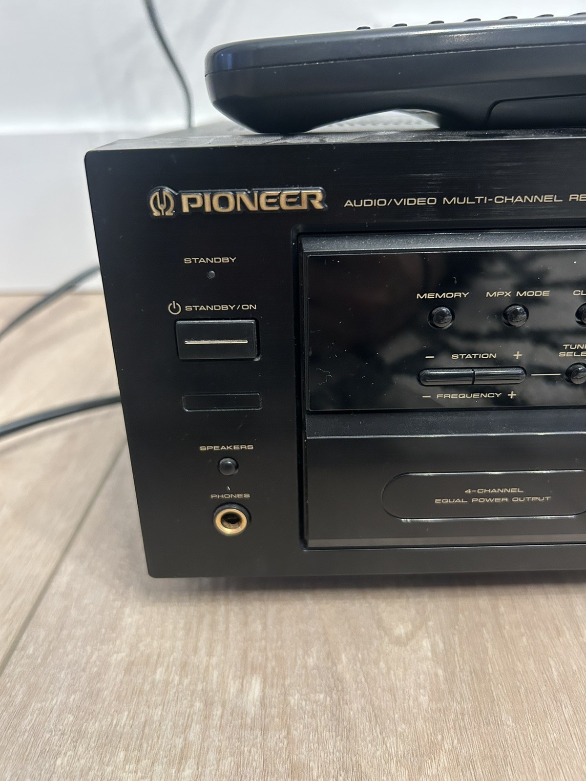 Pioneer VSX-D407 Audio/Video Multi-Channel Receiver Digital Processor - TESTED