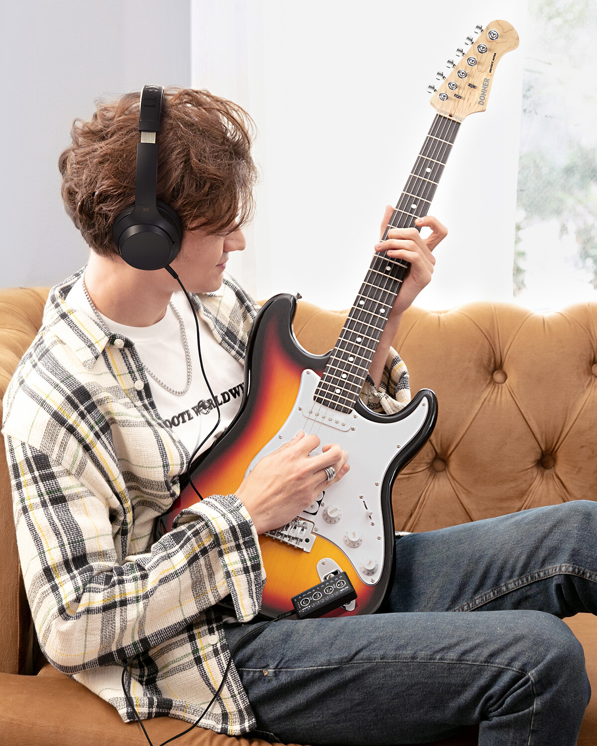 Donner Guitar Headphone Amp with Multi-Effects Delay Reverb Overdrive