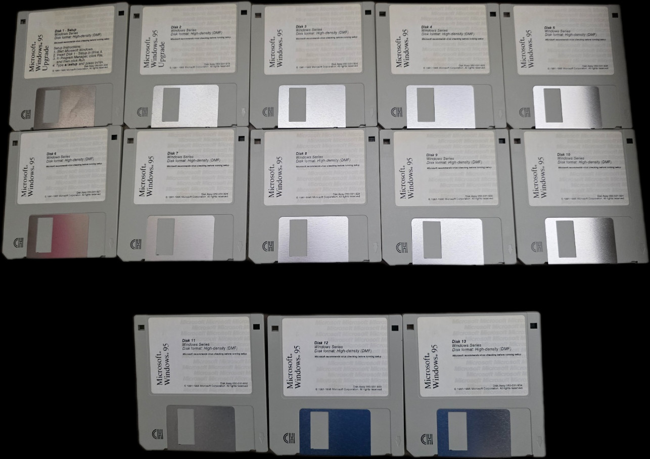 Vintage Microsoft Windows 95 Upgrade Complete 13 Disk 3.5" Floppy Disk Set