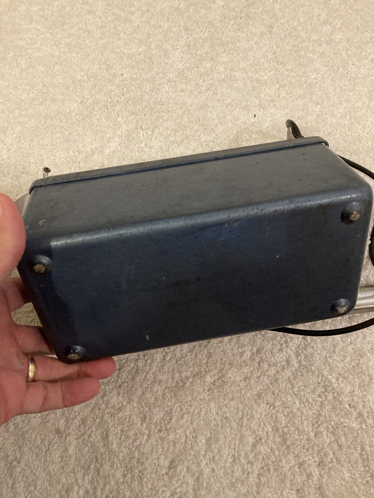 Berkeley Survey Meter model #2750. No Means To Test. No Apparent Damage.