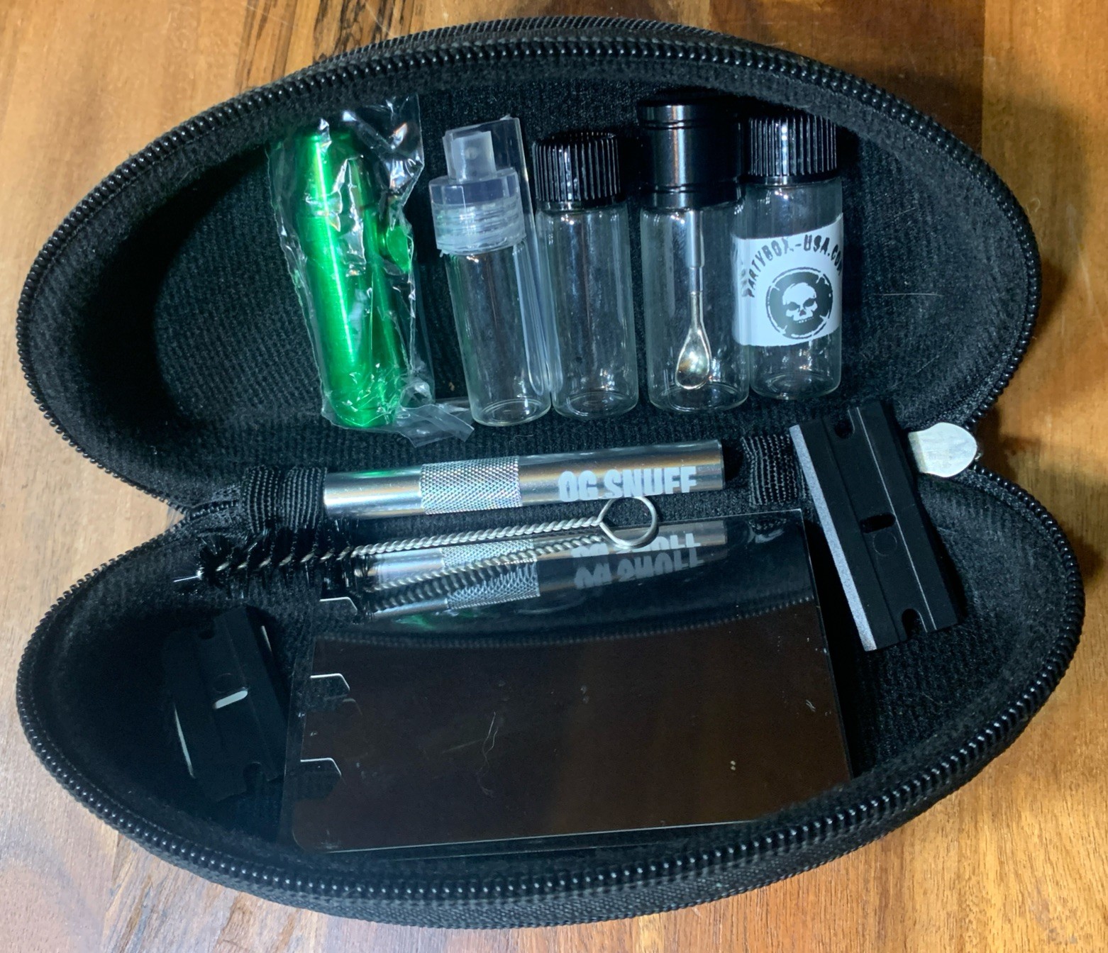 10+ Piece Snuff Kit Stealth Sunglasses Case Incognito Snort Set **READ**