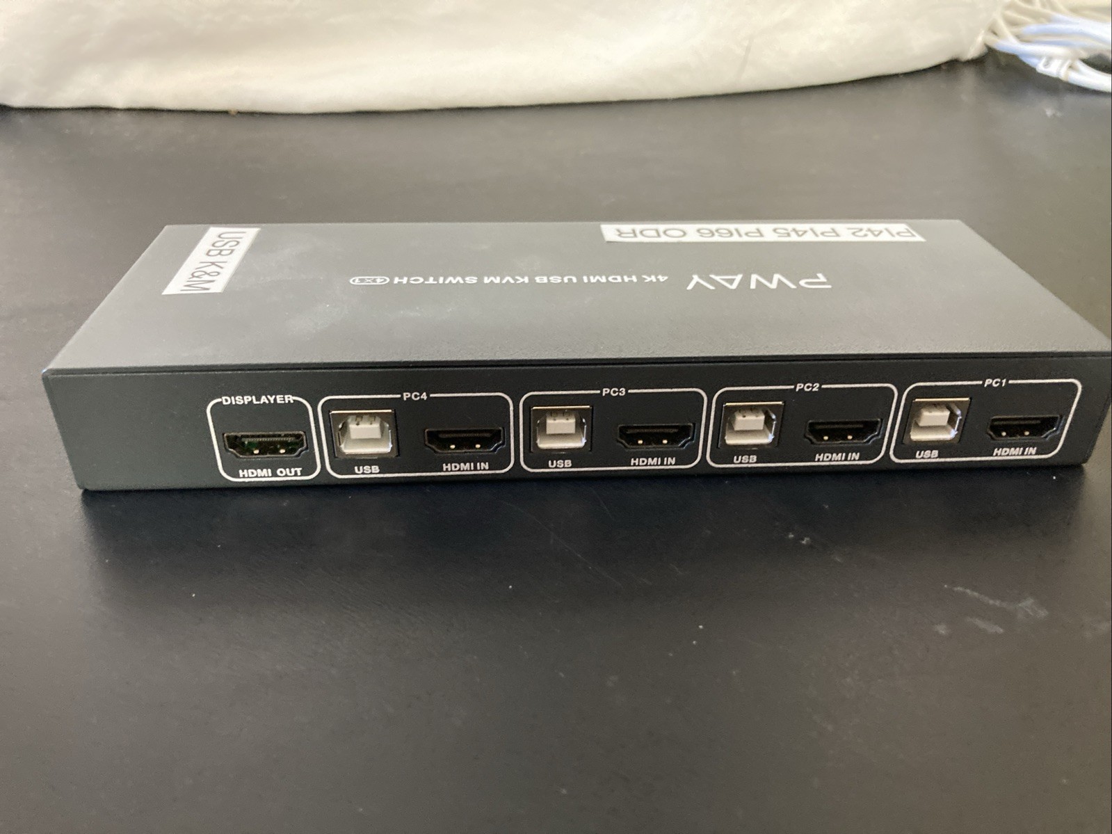PWAY 4K HDMI USB KVM Switch 4x1