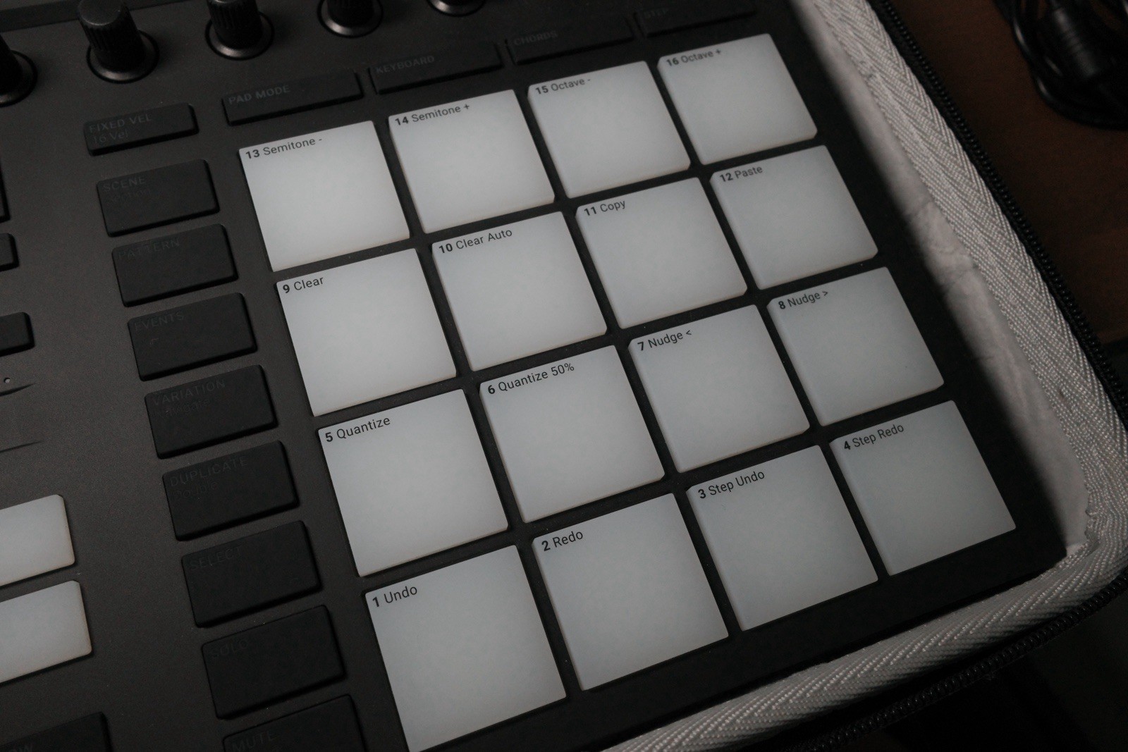 Native Instruments Maschine MK3 with Case