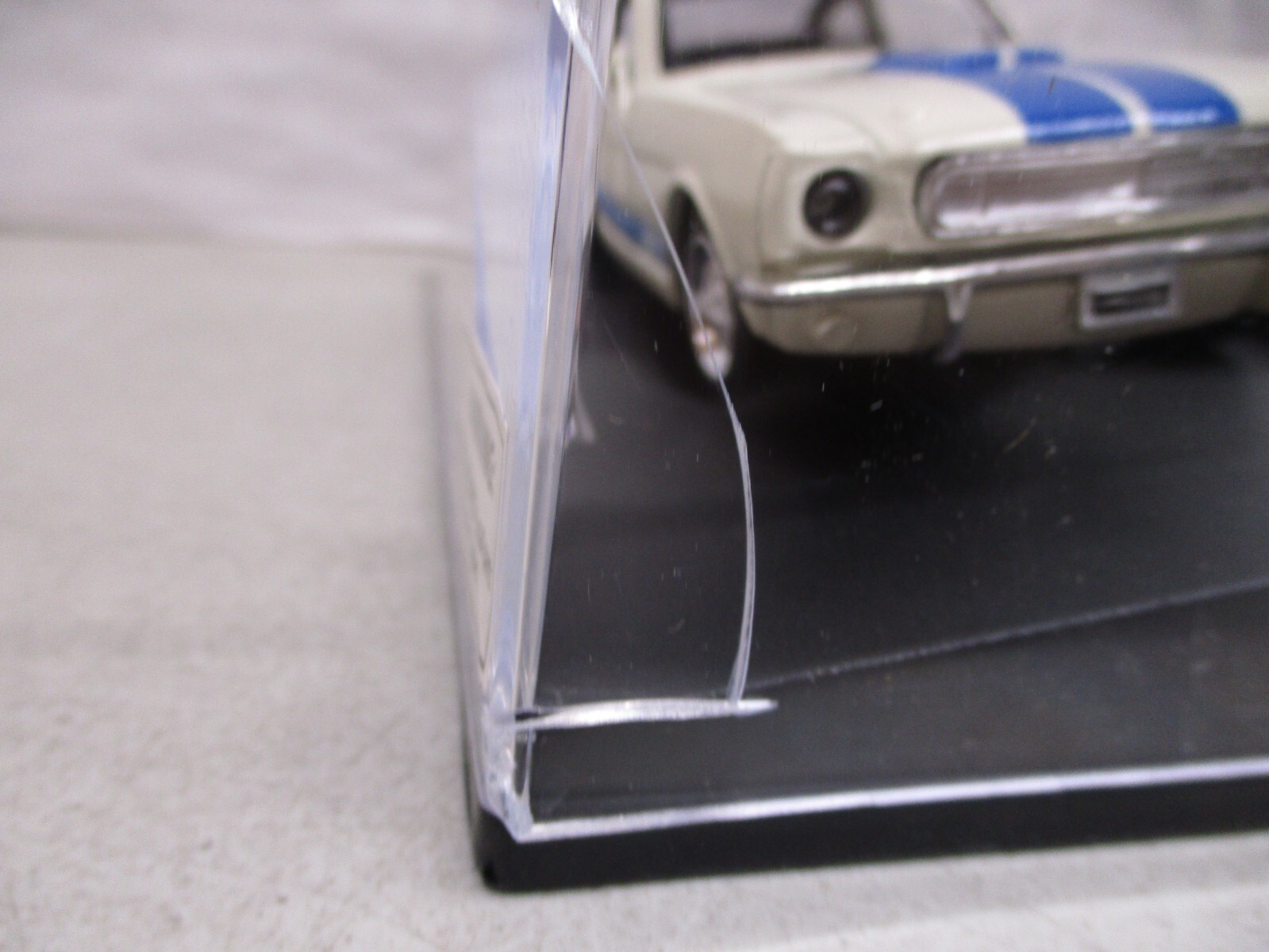 Newray 1966 Mustang GT350 1/32 White with Blue Stripe