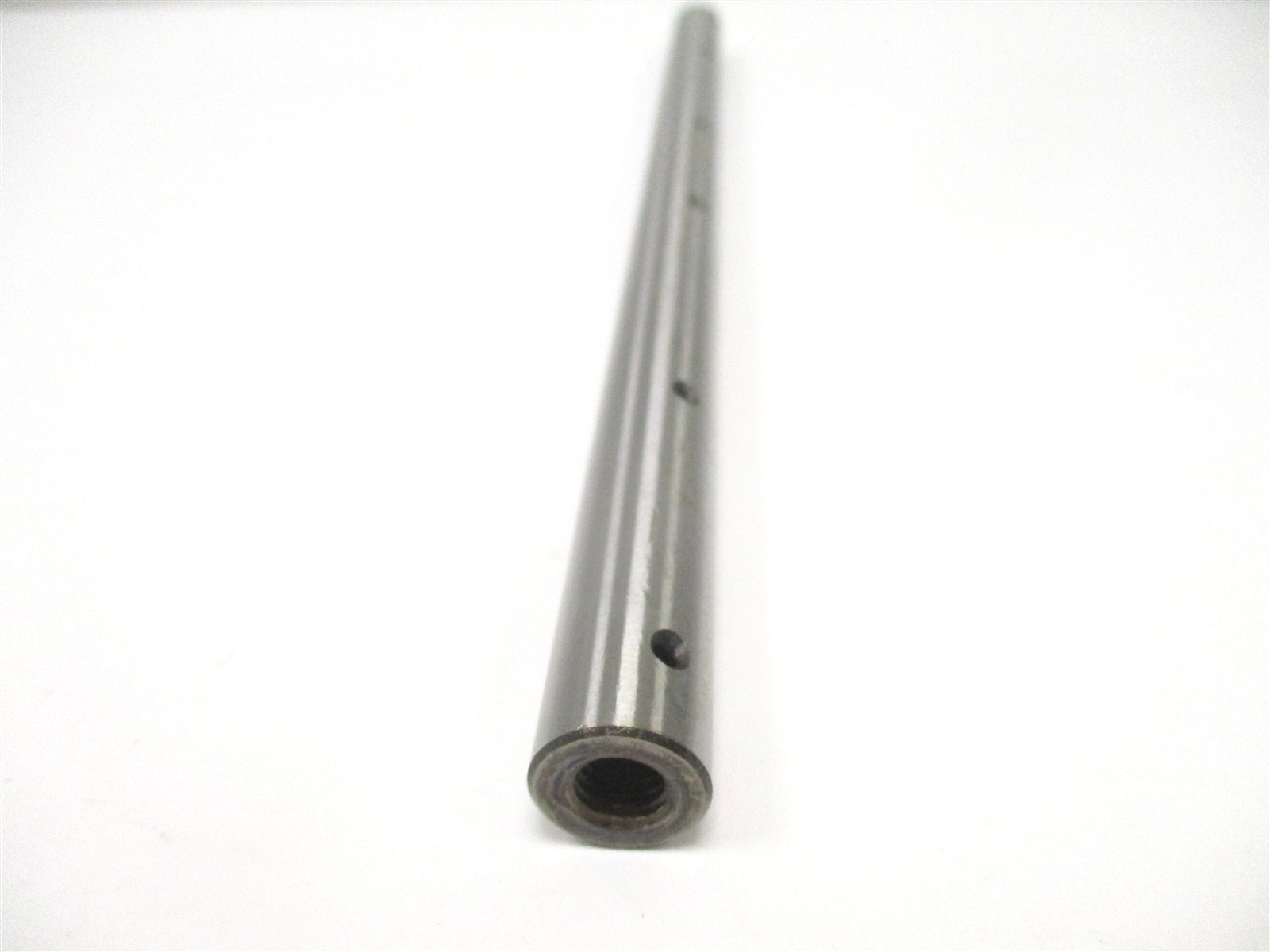 1A021-14260 GENUINE KUBOTA ENGINE ROCKER ARM SHAFT D1403/D1503/D1703/D1803