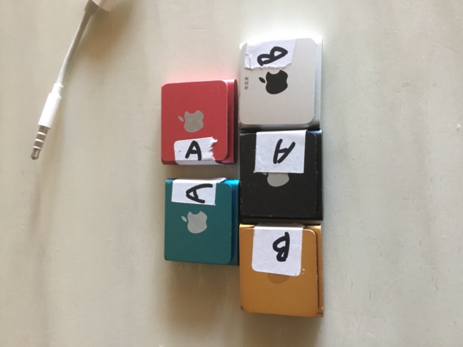 Apple iPod Shuffle 4th Generation (2GB) New Battery Replaced