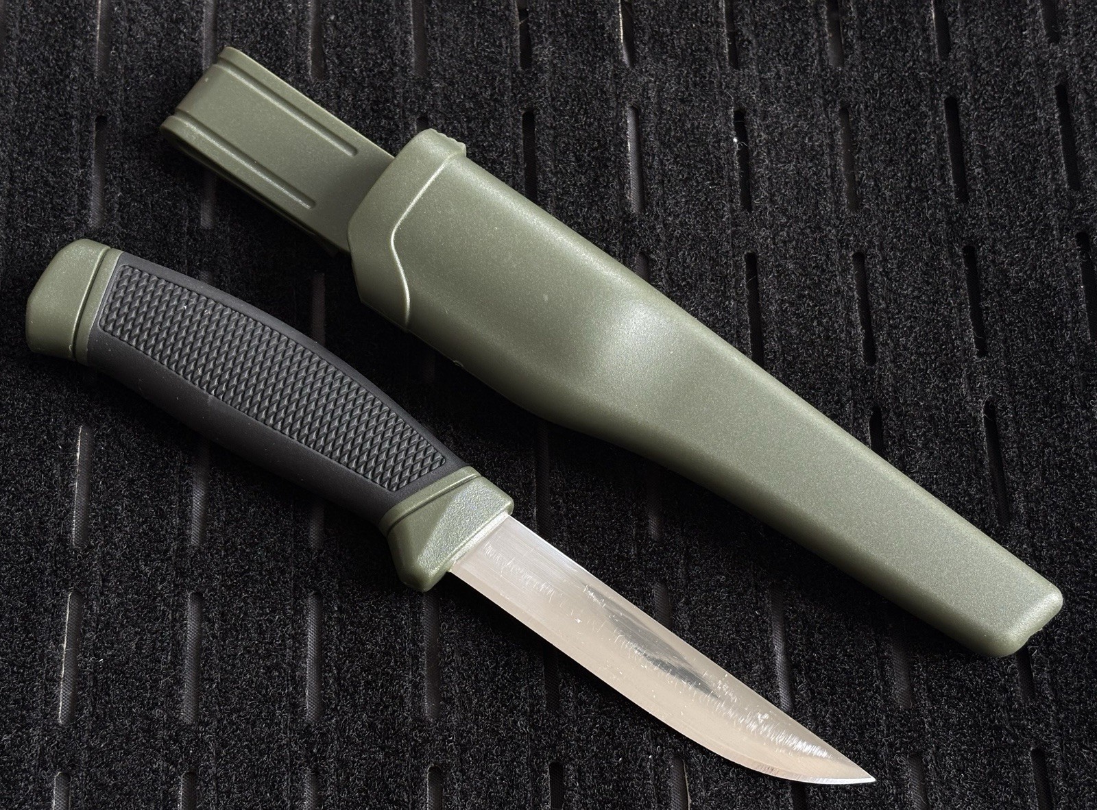 9” Fixed Blade Knife Hard Sheath Belt Clip High Hardness 4” Blade Rubber Handle
