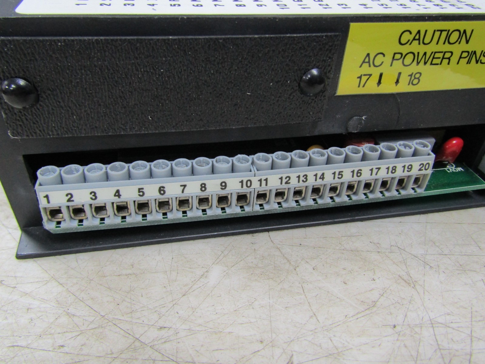 💥KEP KRT8A3A2A RATE/TOTALIZER ELECTRONIC COUNTER 110 VAC 12-27 VDC 3.2VA