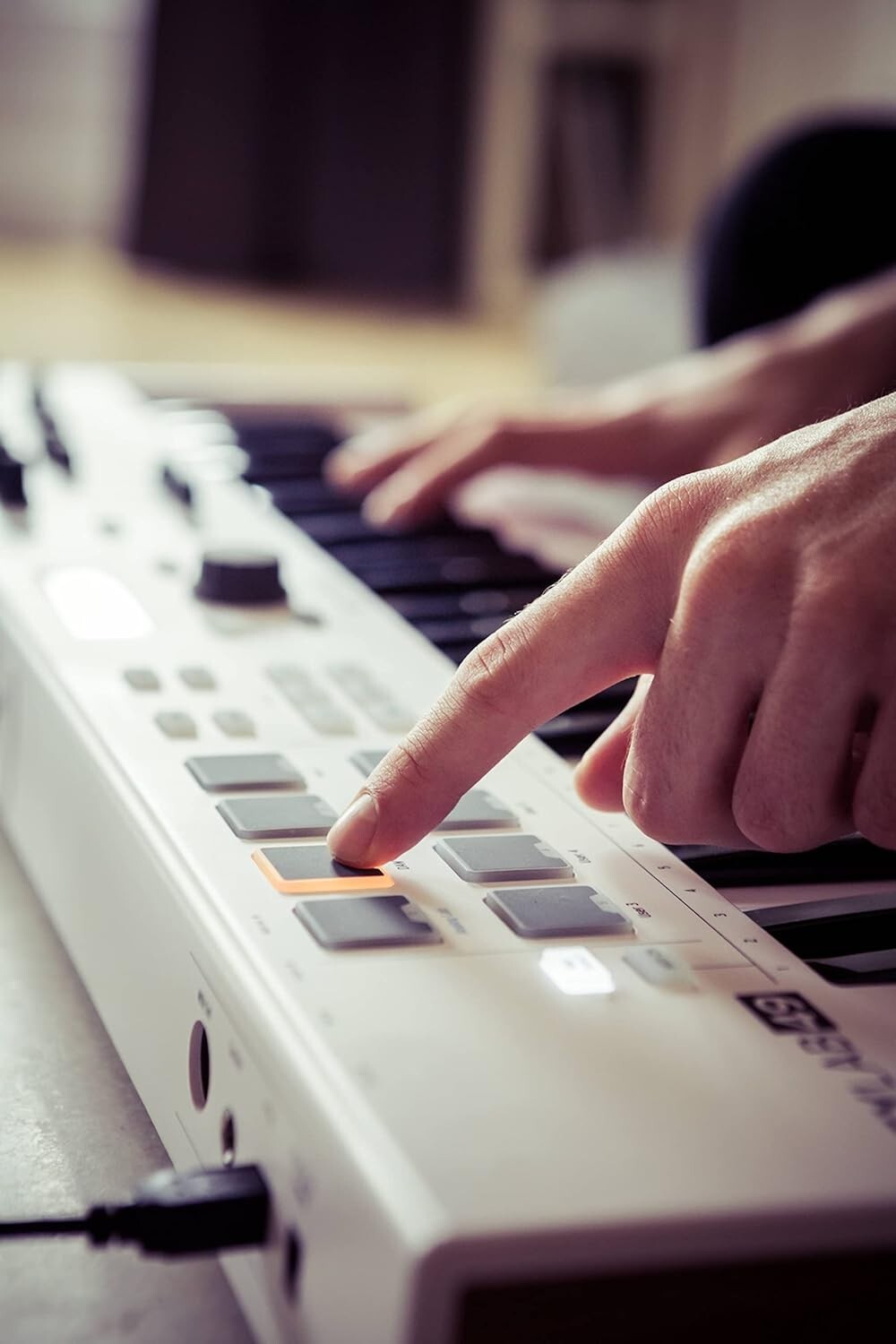 Arturia KeyLab 49 49-Note MIDI Keyboard Controller with Software Bundle