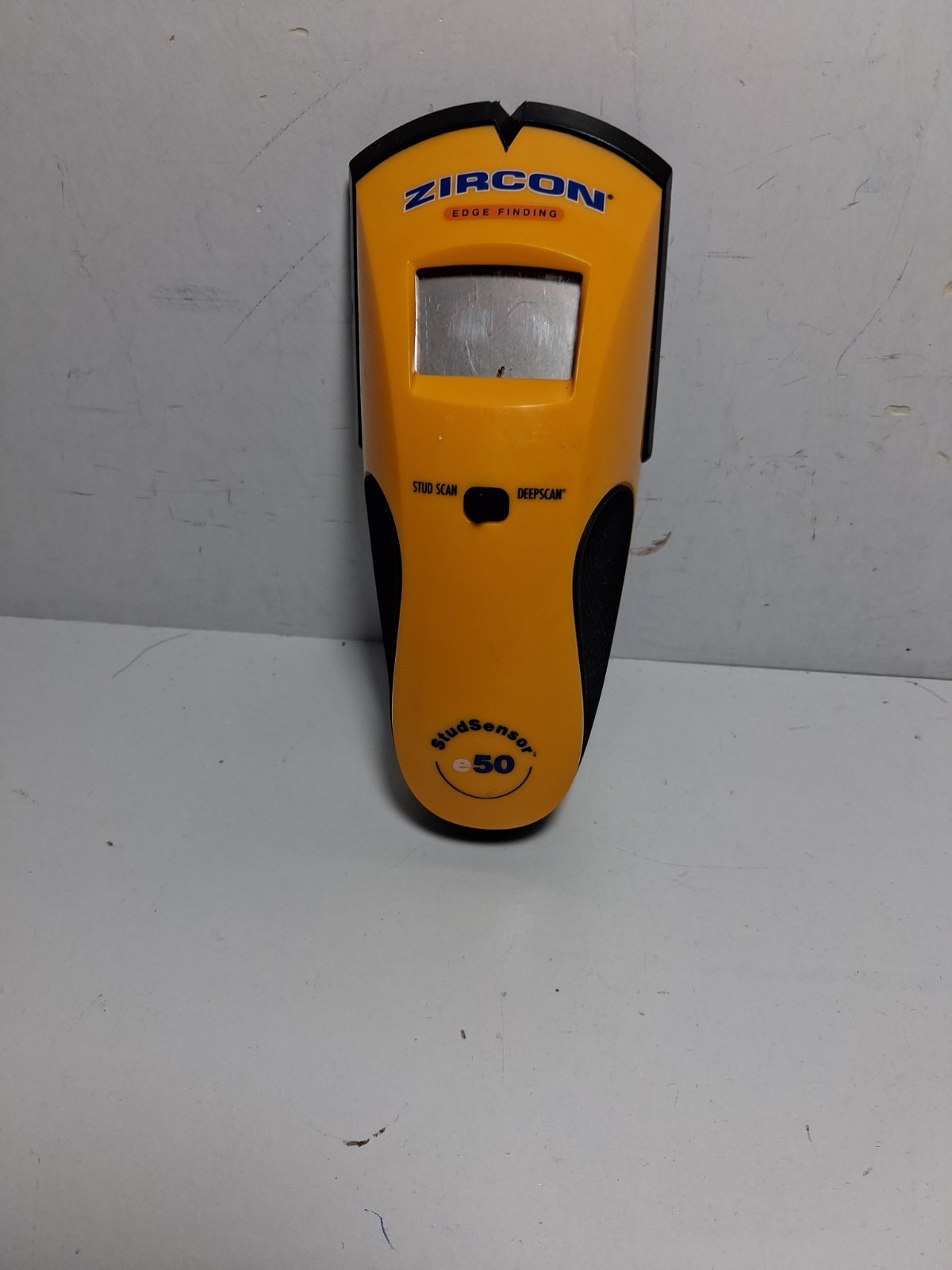Zircon StudSensor  E 50 Electronic Wall Scanner With Wire Warning