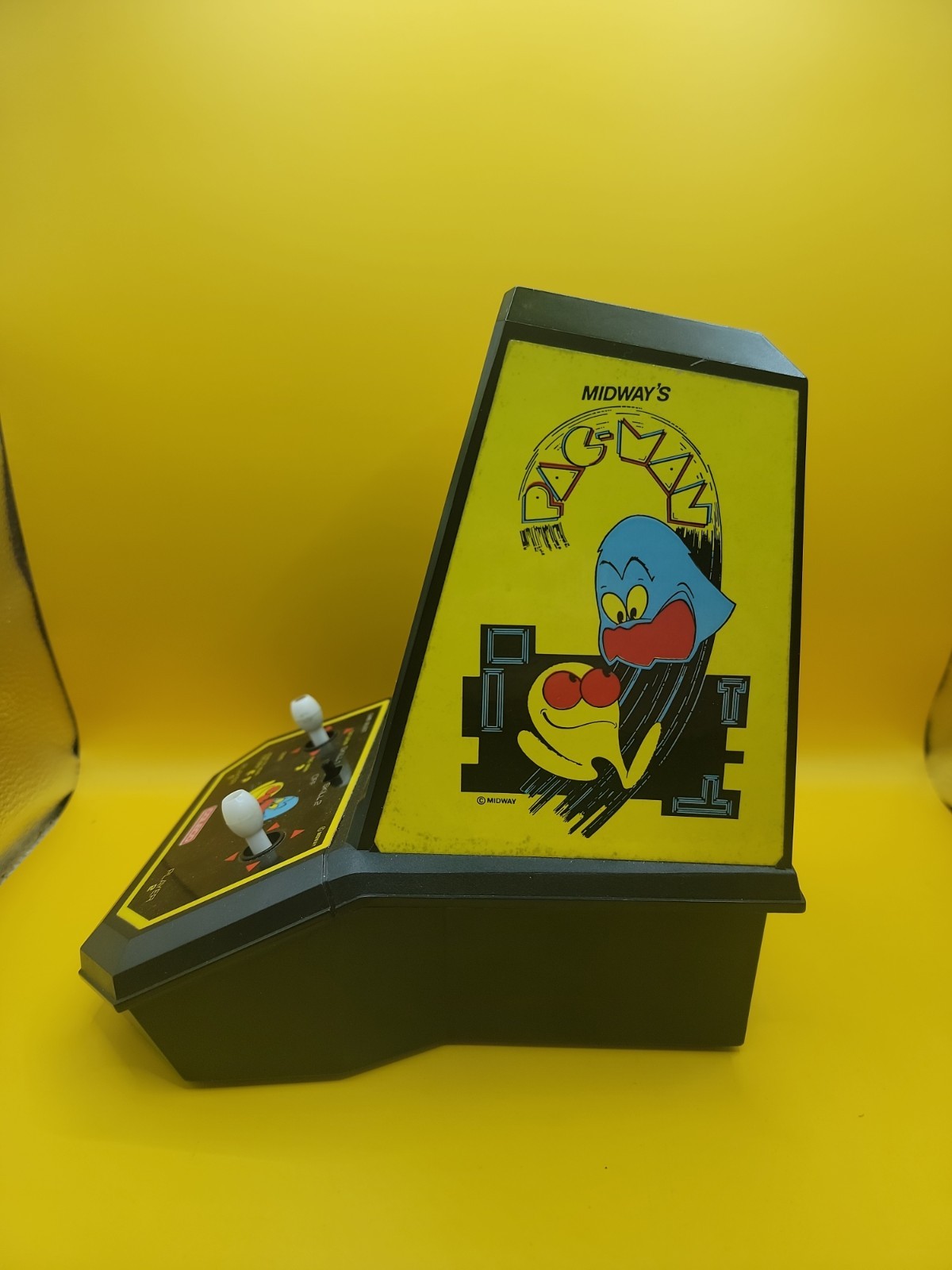Vintage 1981 Mini Pac Man Tabletop Arcade