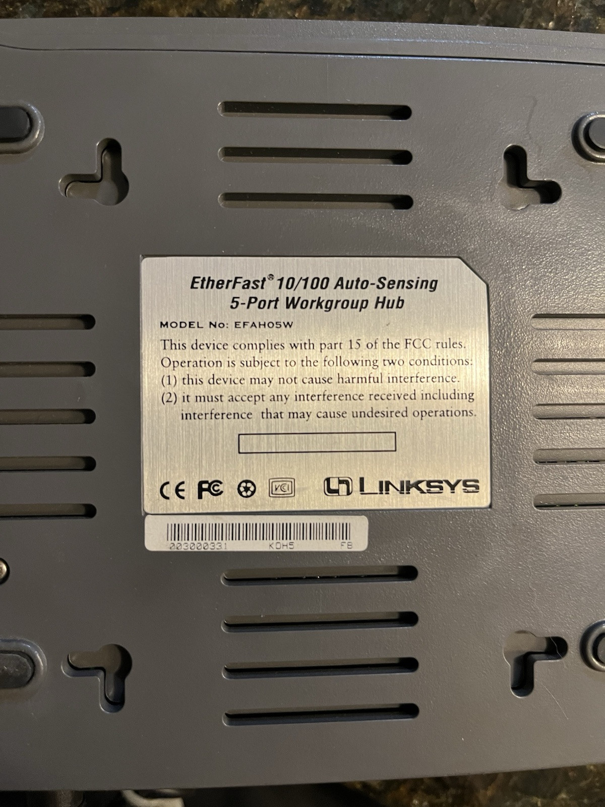 LINKSYS EFAHOSW 5 Port Switch