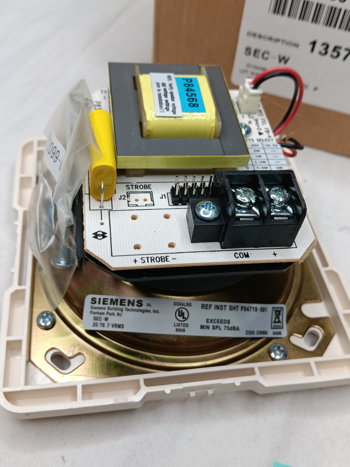 SIEMENS SEC-W 500-636036, SPKR WHITE CEILING 135754