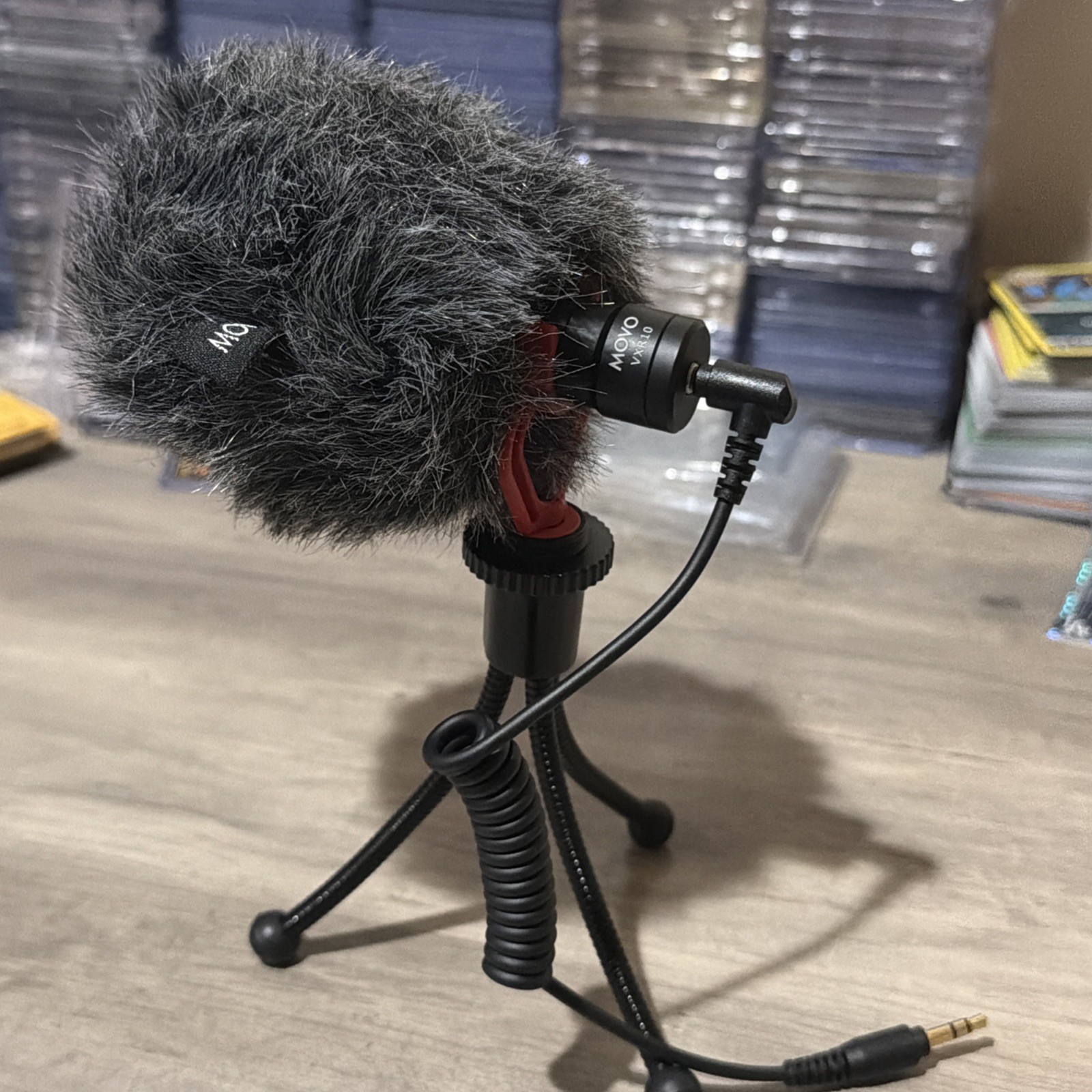 Movo VXR10 Camera Mount Microphone with flex tripod