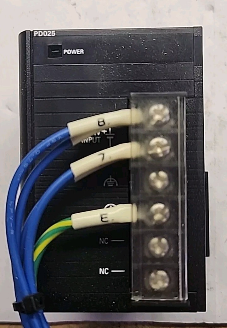 OMRON CJ1W-PD025 SYSMAC  24V DC Power Supply Unit PLC - Free Shipping