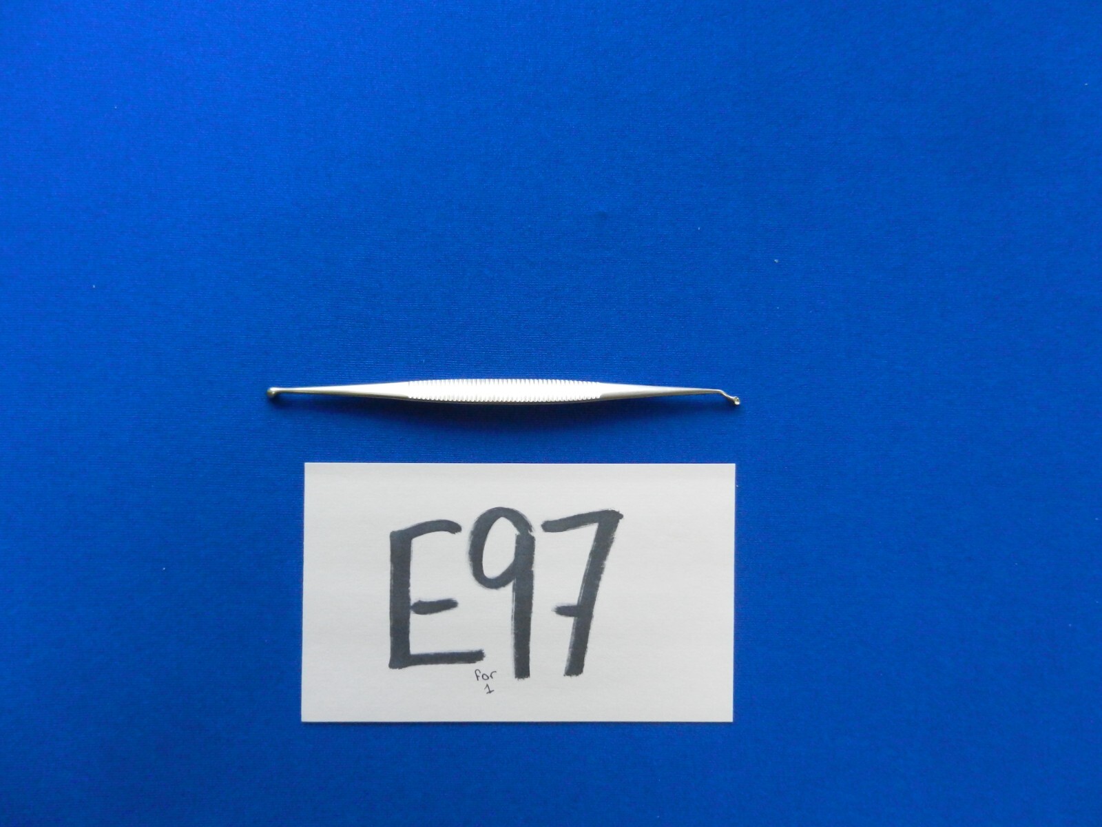 E97 Aesculap Surgical Martini Double Ended 3.0x3.2mm Curette FK800R