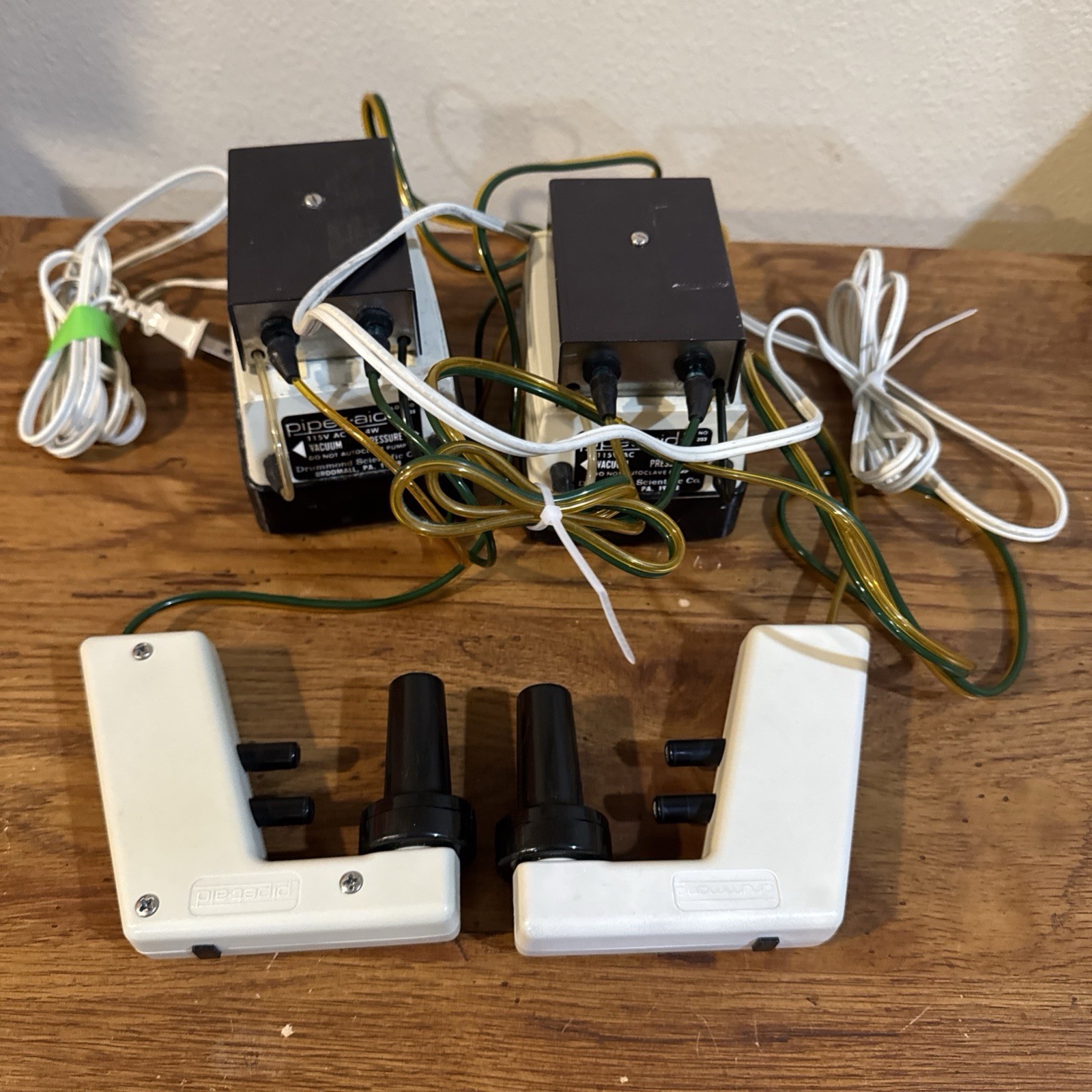 (2) Drummond Pipet-Aid CE Lab Pipette Controller Vacuum Pumps