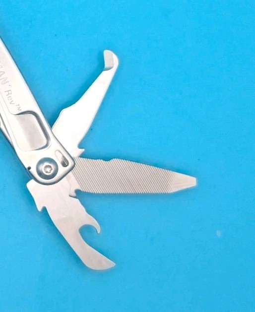Leatherman Rev 3.8" Multi-Tool, Stainless!